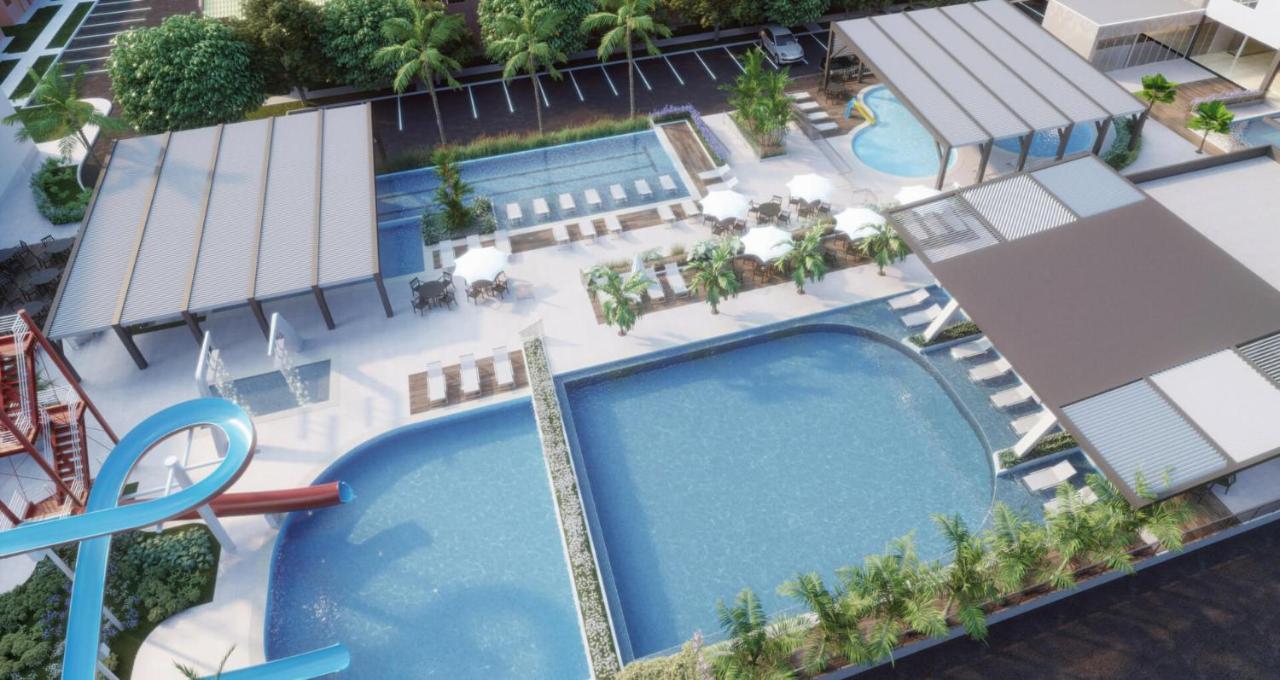 Hotel Diroma Fiori - Parque Aquatico E Muitas Piscinas Калдас-Новас Екстер'єр фото