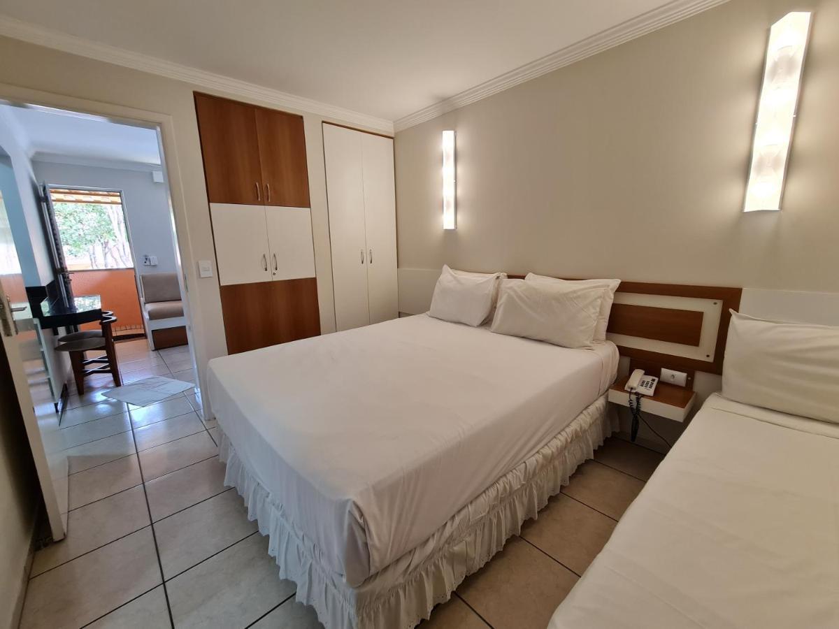 Hotel Diroma Fiori - Parque Aquatico E Muitas Piscinas Калдас-Новас Екстер'єр фото