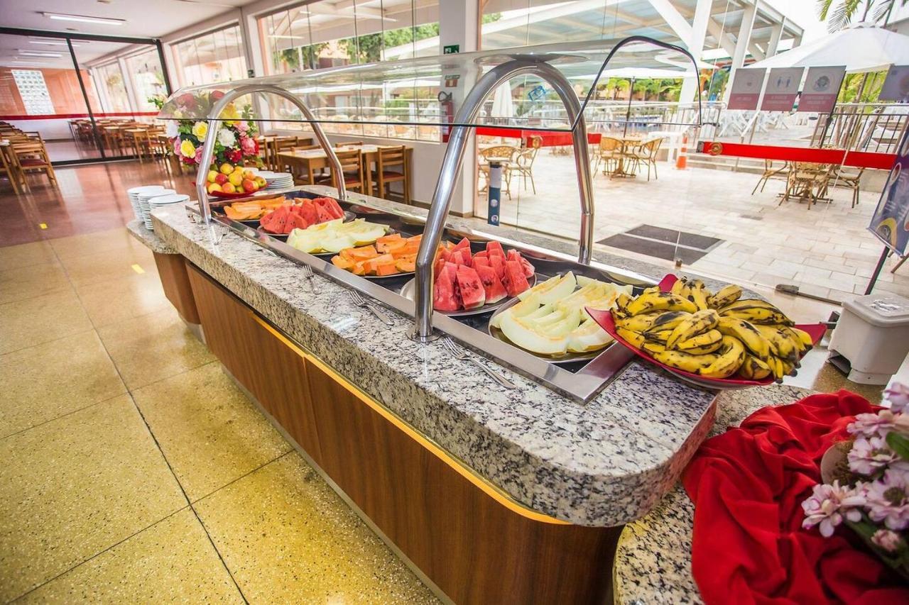 Hotel Diroma Fiori - Parque Aquatico E Muitas Piscinas Калдас-Новас Екстер'єр фото
